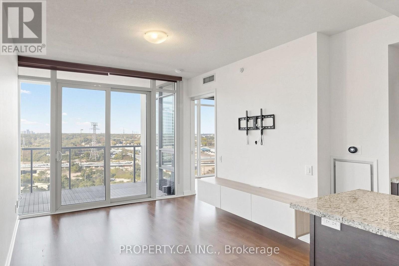 1712 - 88 Park Lawn Road, Toronto, Ontario  M8Y 0B5 - Photo 11 - W13877424