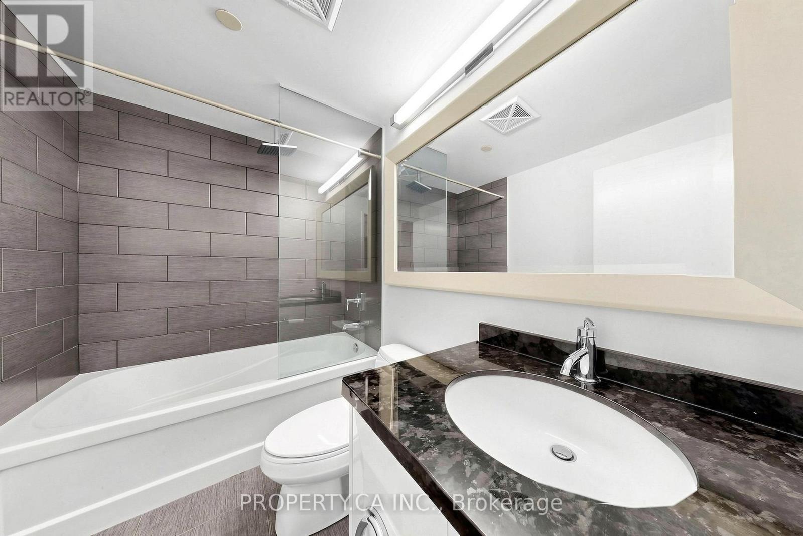 1712 - 88 Park Lawn Road, Toronto, Ontario  M8Y 0B5 - Photo 24 - W13877424