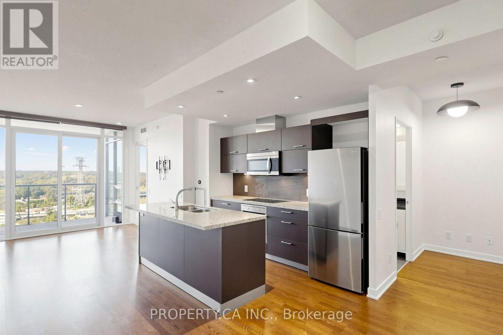 1712 - 88 Park Lawn Road, Toronto, Ontario  M8Y 0B5 - Photo 3 - W13877424