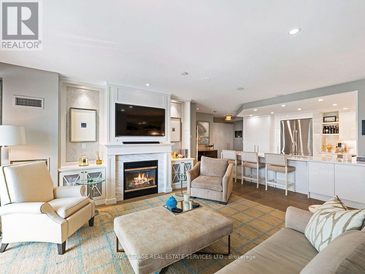 Ph201 - 88 Palace Pier Court, Toronto, Ontario  M8V 4C2 - Photo 16 - W13877454