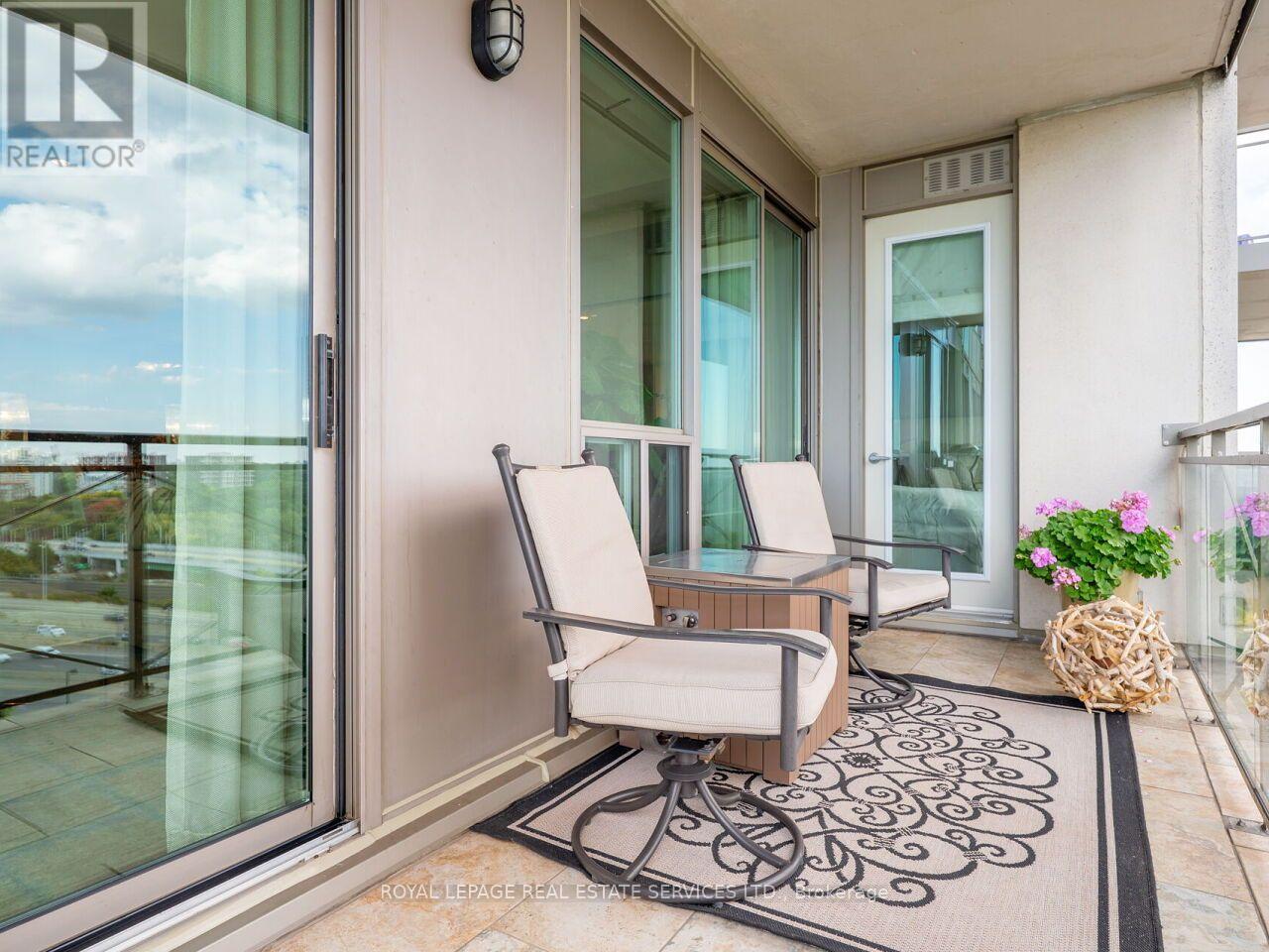Ph201 - 88 Palace Pier Court, Toronto, Ontario  M8V 4C2 - Photo 28 - W13877454