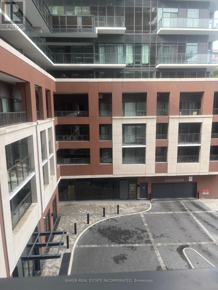 411 - 4010 EGLINTON AVENUE W