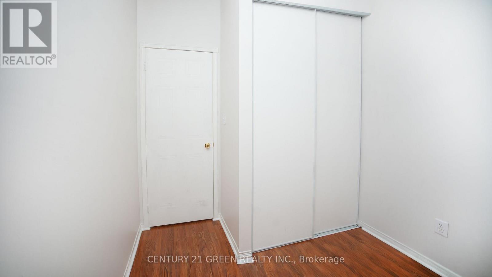 836 Avocado Crescent, Mississauga, Ontario  L5W 1K4 - Photo 19 - W13877562