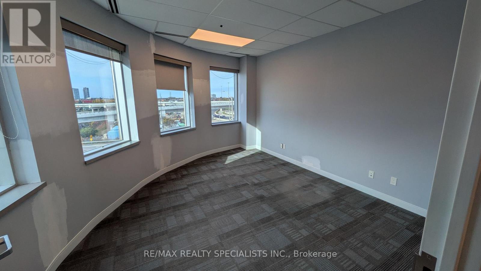 400 - 4310 Sherwoodtowne Boulevard, Mississauga, Ontario  L4Z 4C4 - Photo 4 - W13877594