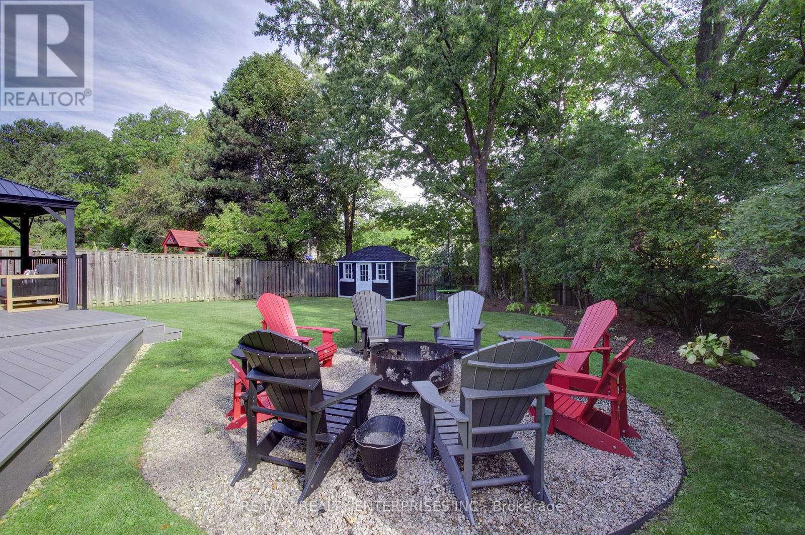 3523 KINGBIRD COURT Mississauga (Erin Mills) Ontario Canada L5L2P9 3