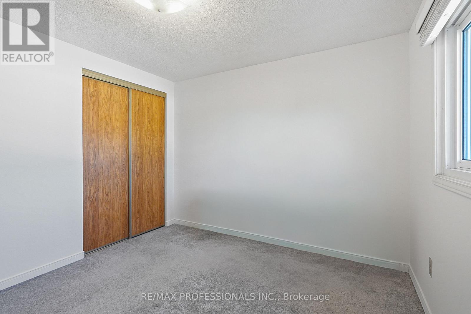 43 Franca Crescent, Toronto, Ontario  M9V 4T8 - Photo 33 - W13877634