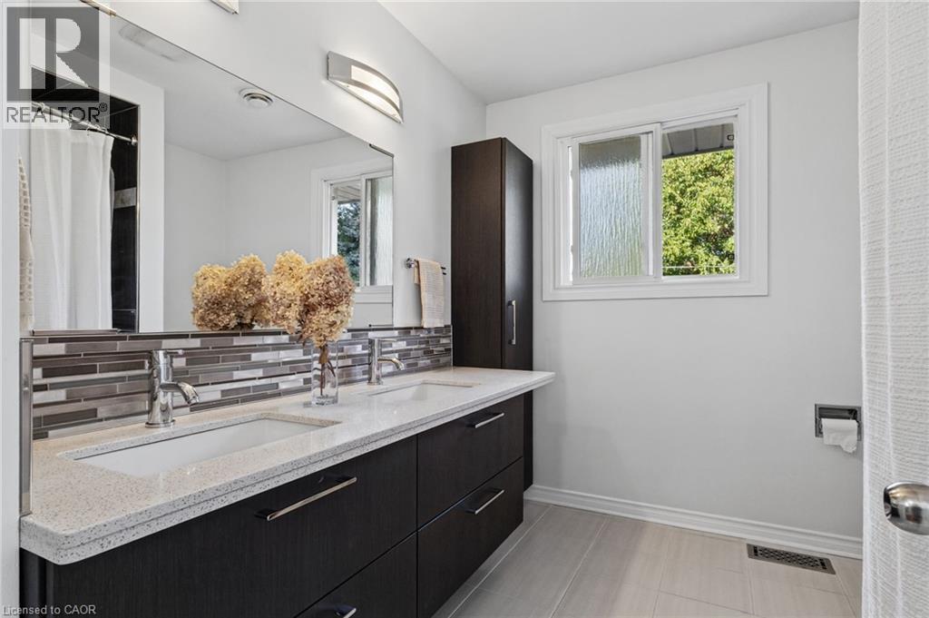 609 Cherrywood Drive, Burlington, Ontario  L7T 3W9 - Photo 31 - 40869989