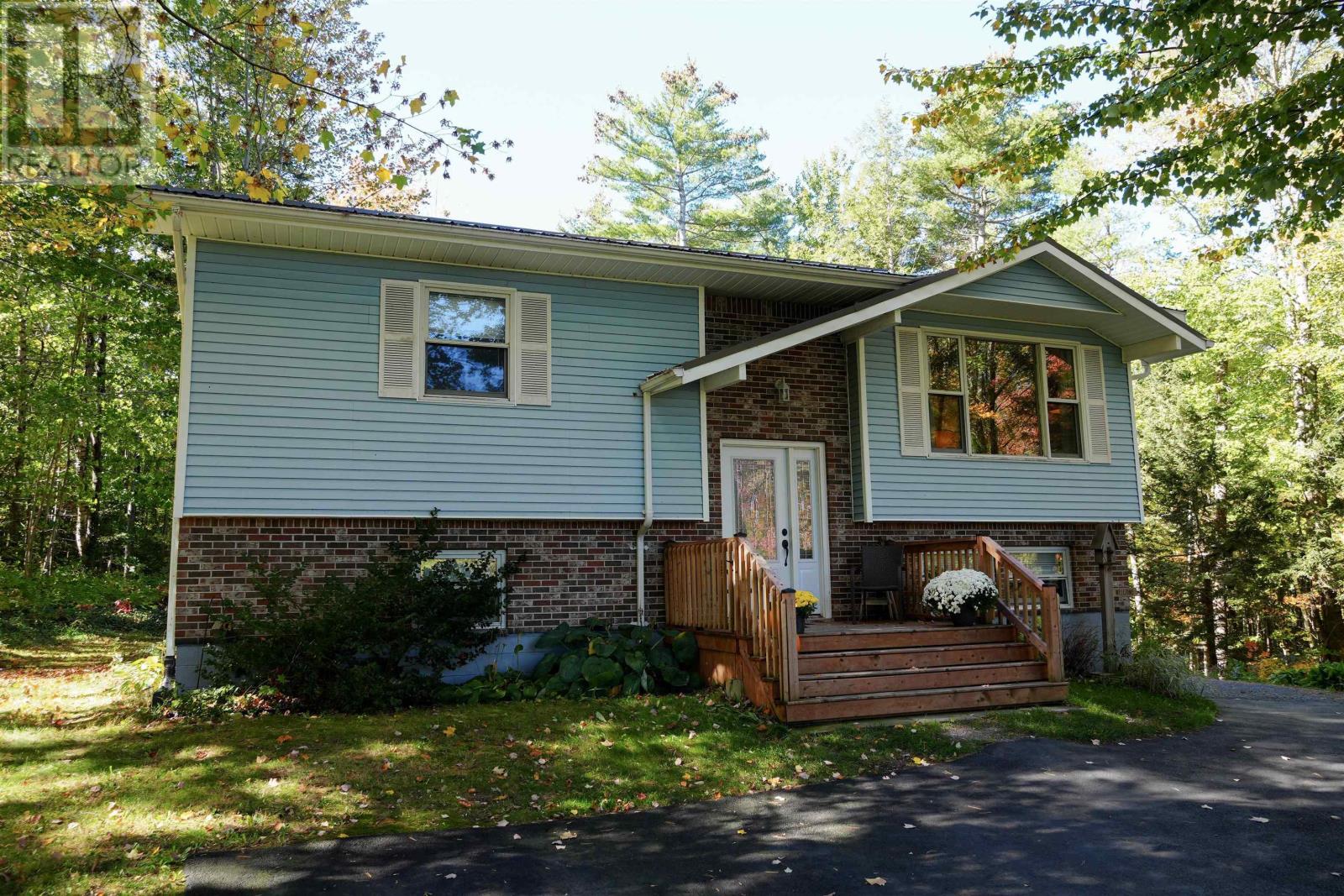399 Bentley Road Rockland Nova Scotia Canada B0P1E0 3