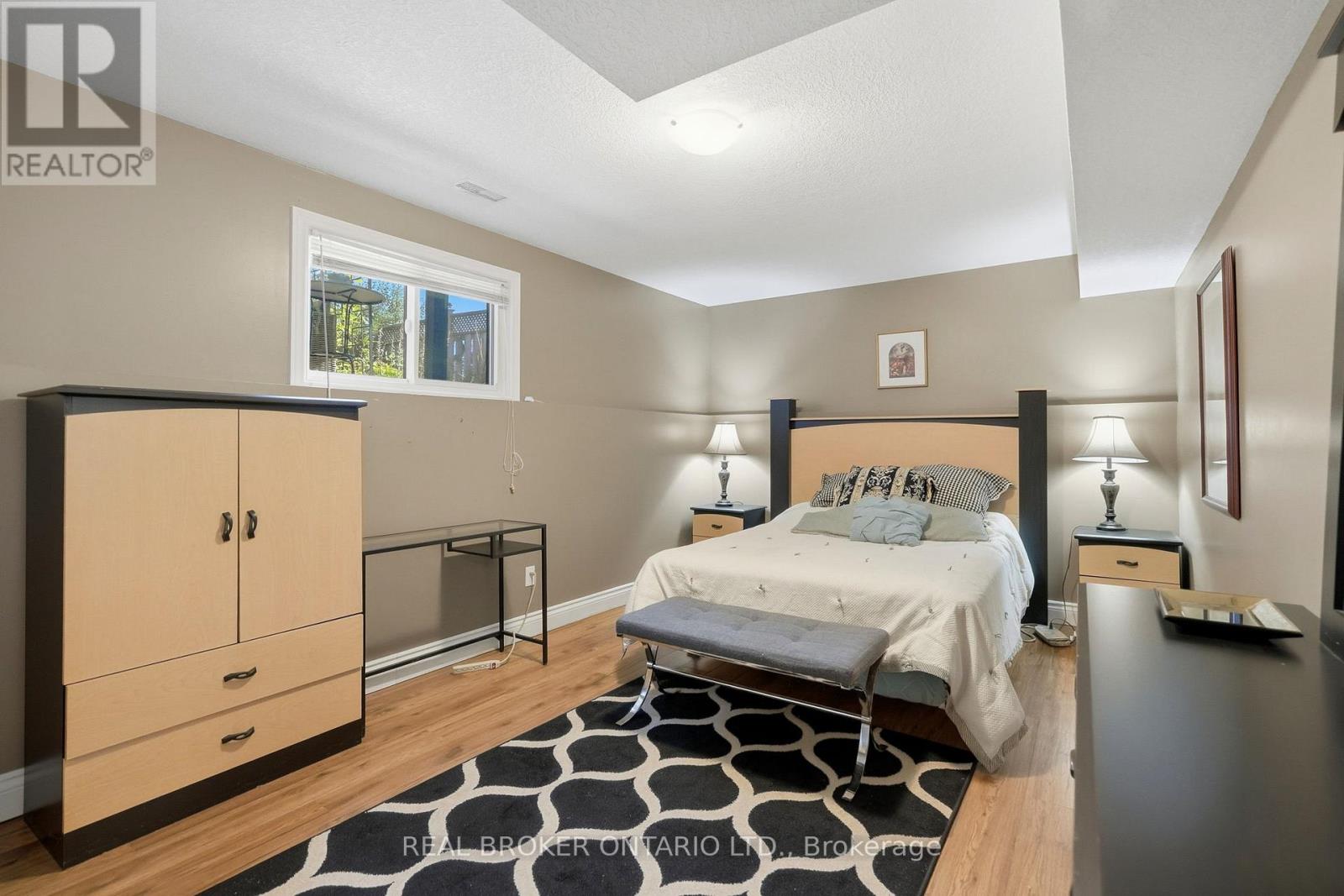 8 Moyle Drive, Brantford, Ontario  N3V 1E5 - Photo 30 - X13877508