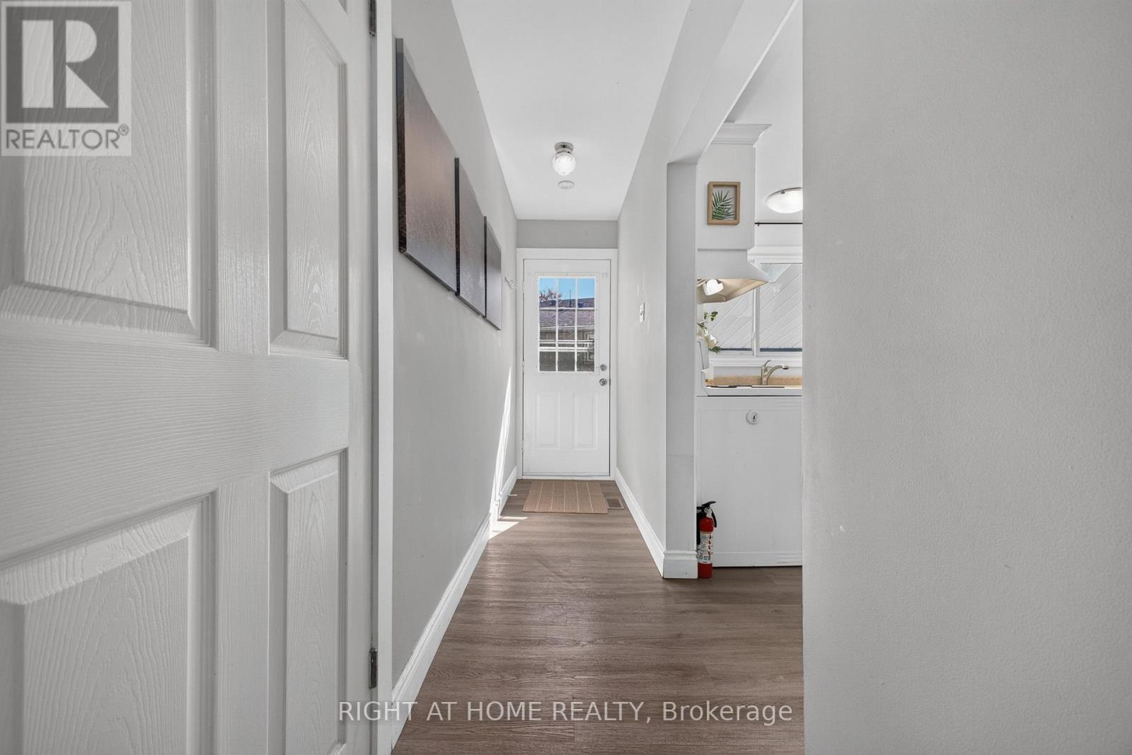 13 Crawford Drive, Hamilton, Ontario  L8H 2N9 - Photo 12 - X13877550