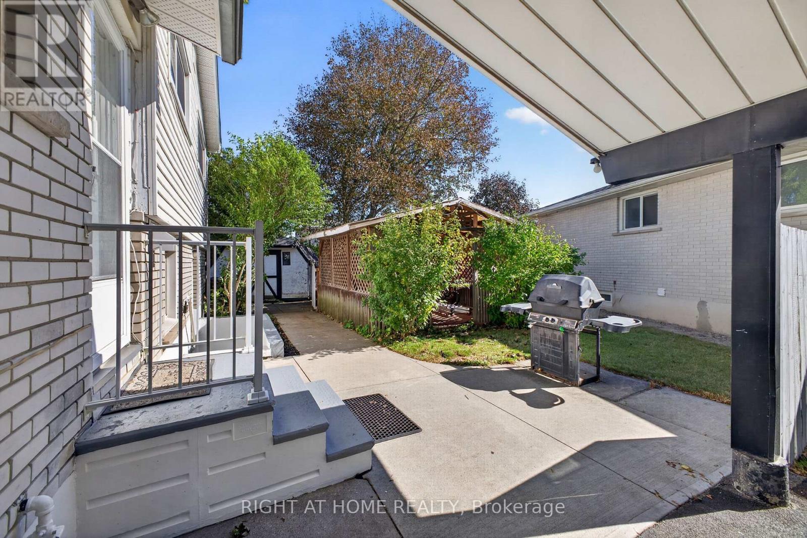 13 Crawford Drive, Hamilton, Ontario  L8H 2N9 - Photo 37 - X13877550