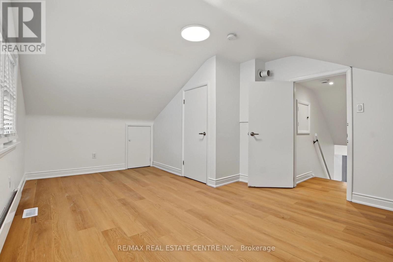 143 Elgin Crescent, Waterloo, Ontario  N2J 2S5 - Photo 21 - X13877610