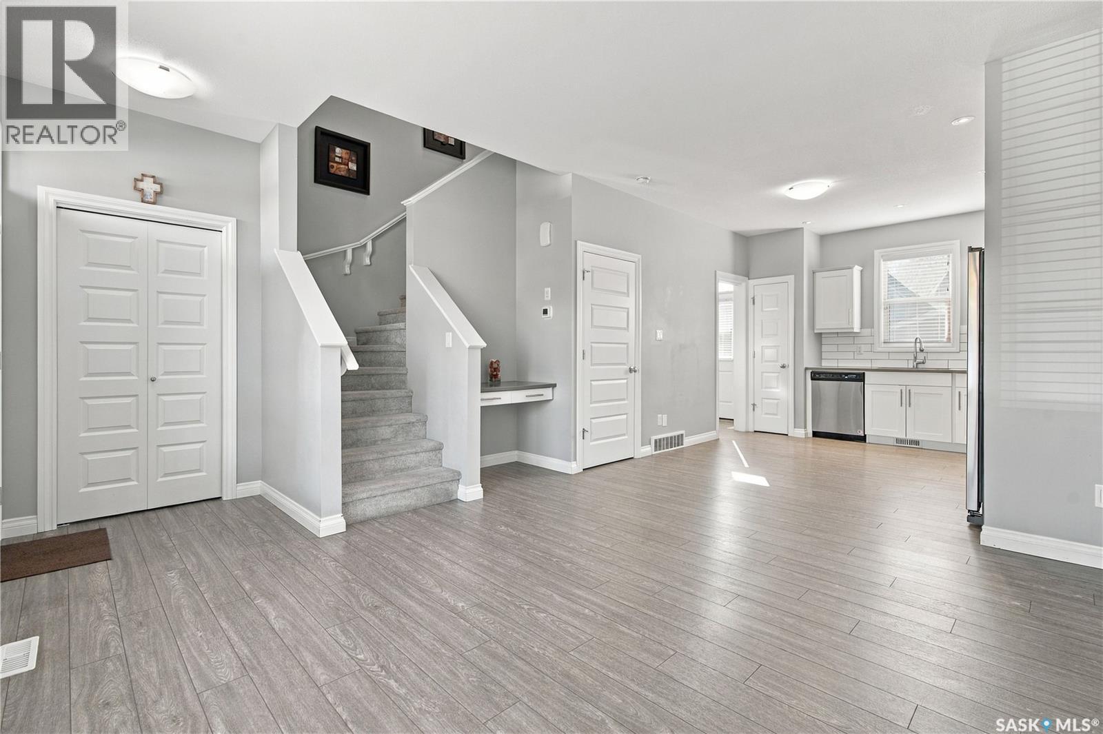 4665 Albulet Drive, Regina, Saskatchewan  S4W 0R3 - Photo 4 - SK050645