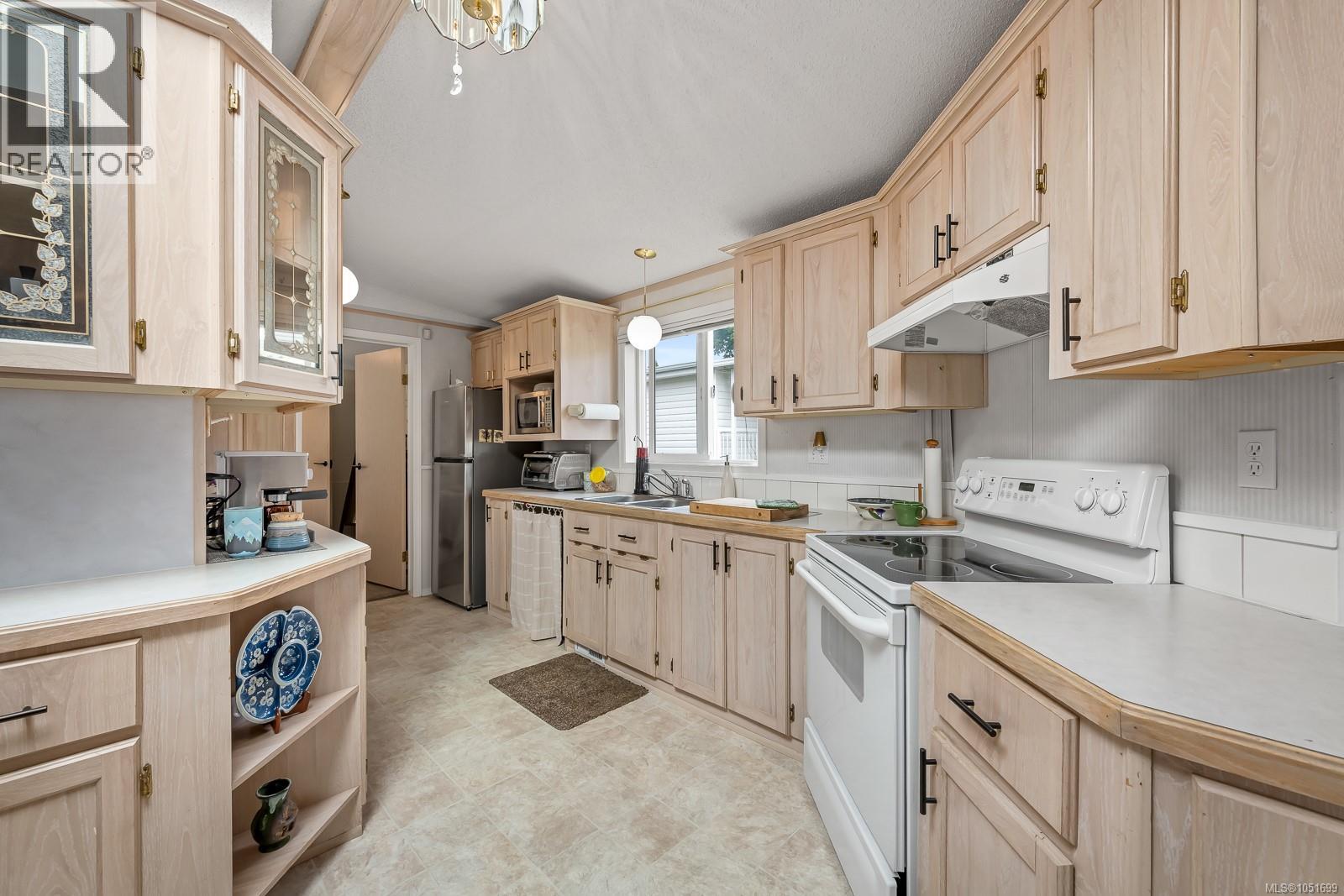 11 4714 Muir Rd