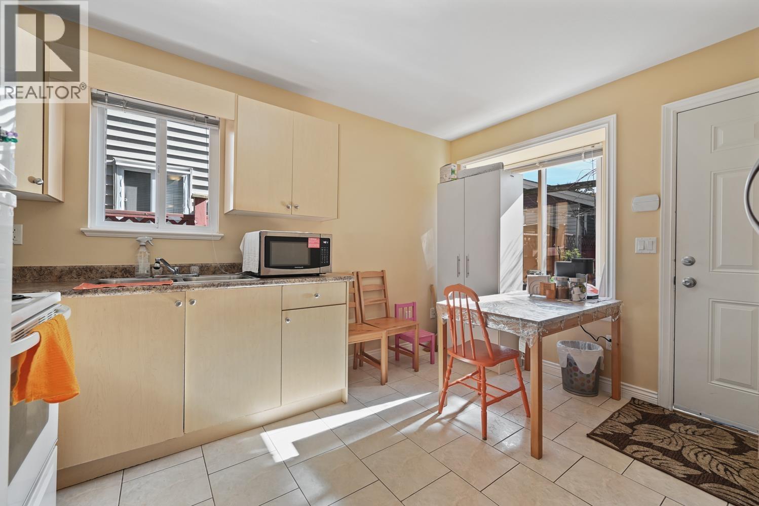 2410 E 19th Avenue, Vancouver, British Columbia  V5M 2R9 - Photo 13 - R3173726
