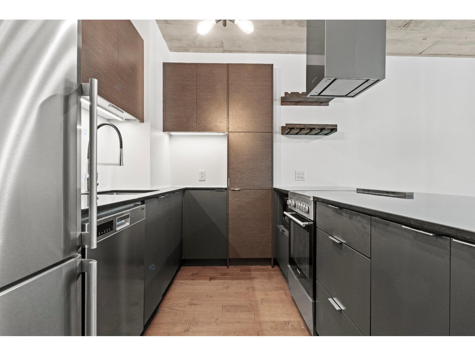 1375 Rue des Bassins|#1208 Montréal (Le Sud-Ouest) Quebec Canada H3C1W3 3
