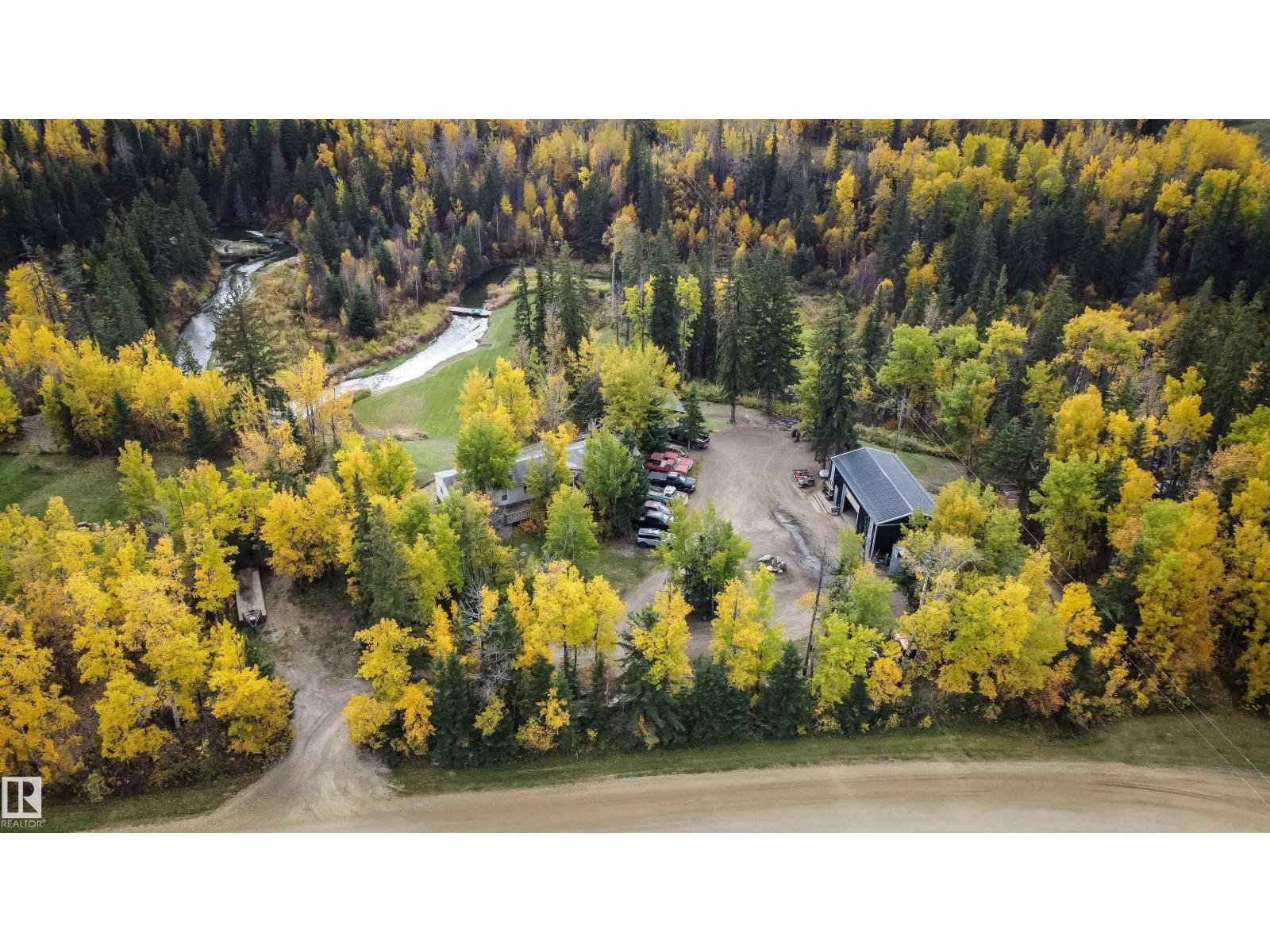 2331 TWP ROAD 552 Rural Lac Ste. Anne County Alberta Canada T0E1A0 3