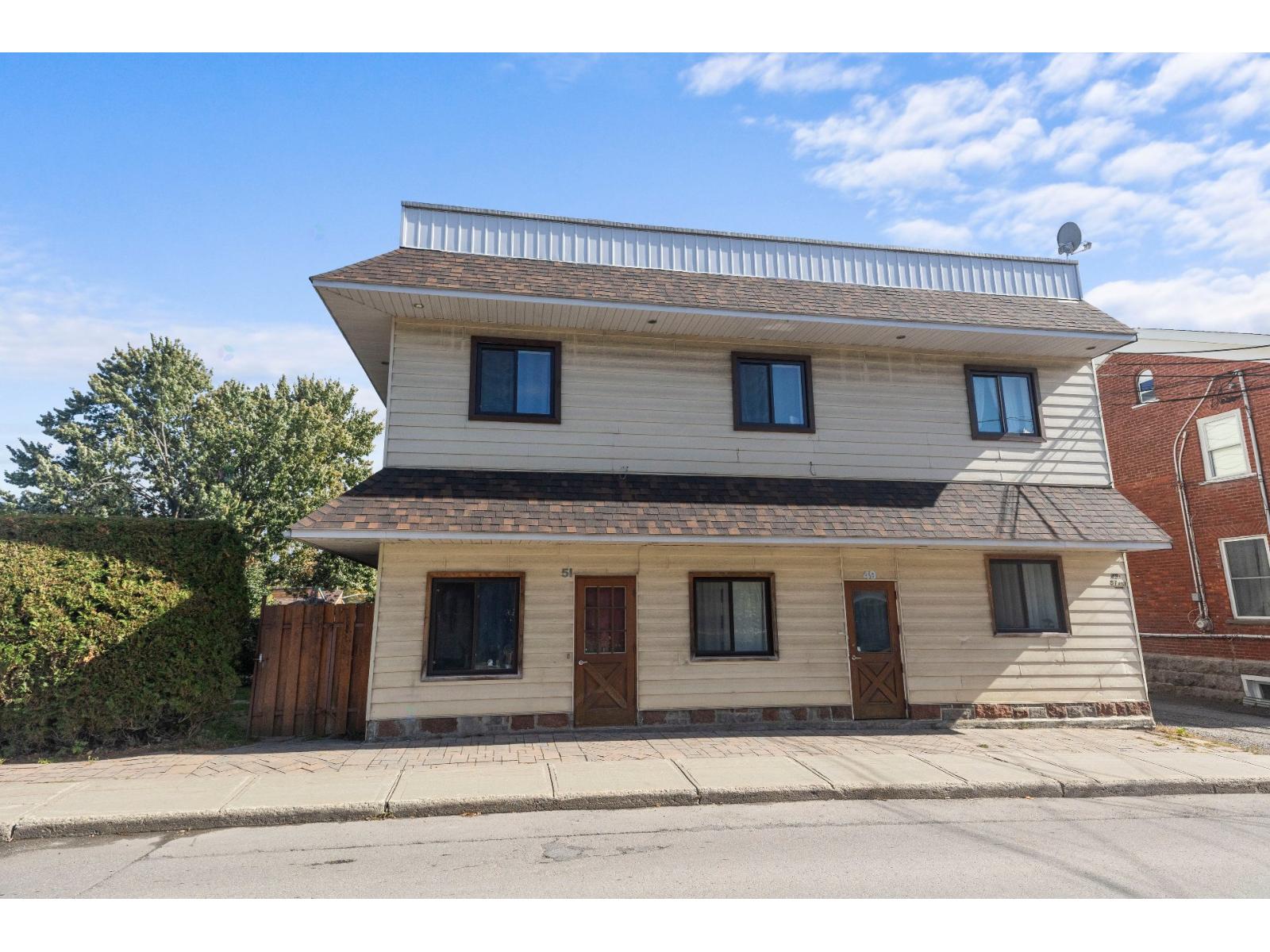 49-51D Rue Principale Saint-Esprit Quebec Canada J0K2L0 2