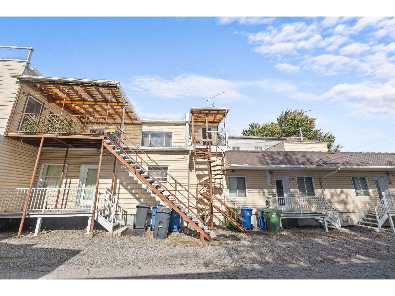 49-51D Rue Principale Saint-Esprit Quebec Canada J0K2L0 3