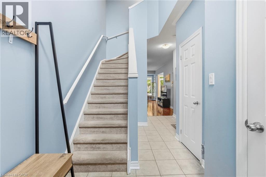 1076 Ryckman Common, Burlington, Ontario  L7R 2B6 - Photo 3 - 40868500