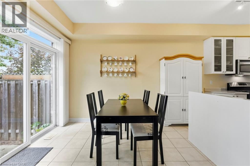 1076 Ryckman Common, Burlington, Ontario  L7R 2B6 - Photo 11 - 40868500