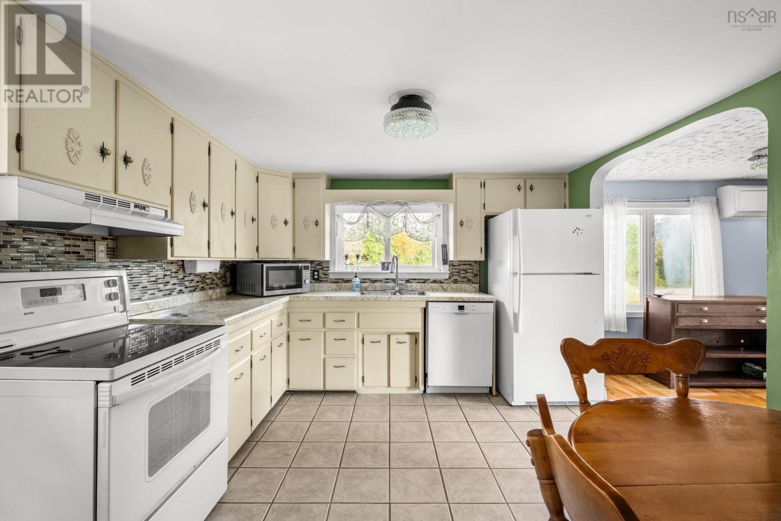 6 North Street, Western Shore, Nova Scotia  B0J 3M0 - Photo 14 - 202625360