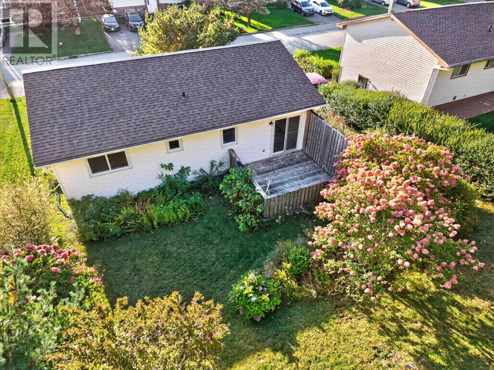 29 Roslyn Drive, Dartmouth, Nova Scotia  B2W 2M2 - Photo 8 - 202625407