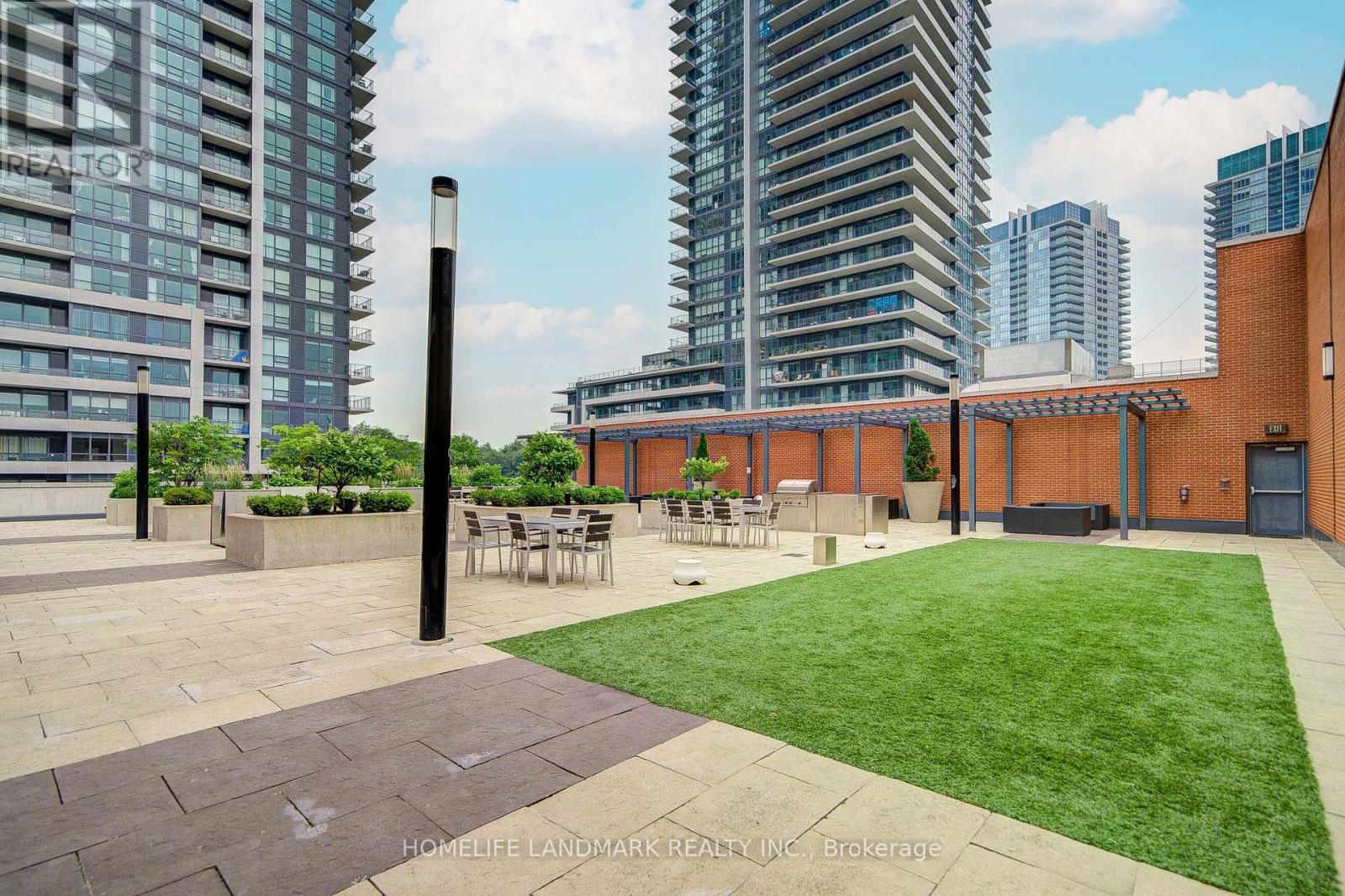 1008 - 2200 Lakeshore Boulevard W, Toronto, Ontario  M8V 1A4 - Photo 26 - W13876138