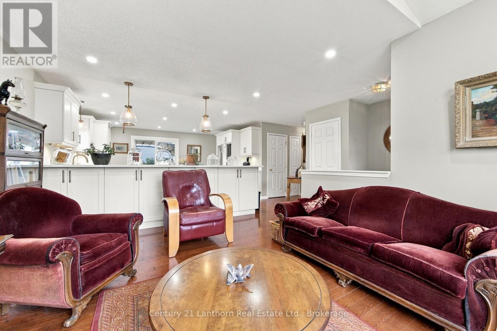 312 Badgley Road, Prince Edward County, Ontario  K0K 1L0 - Photo 11 - X13877628