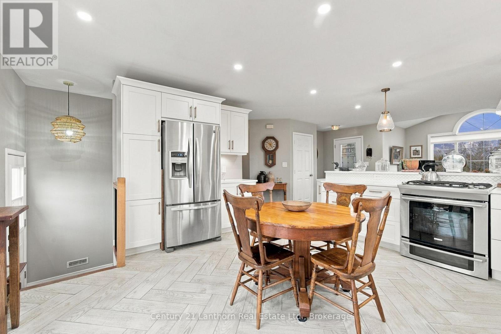 312 Badgley Road, Prince Edward County, Ontario  K0K 1L0 - Photo 15 - X13877628