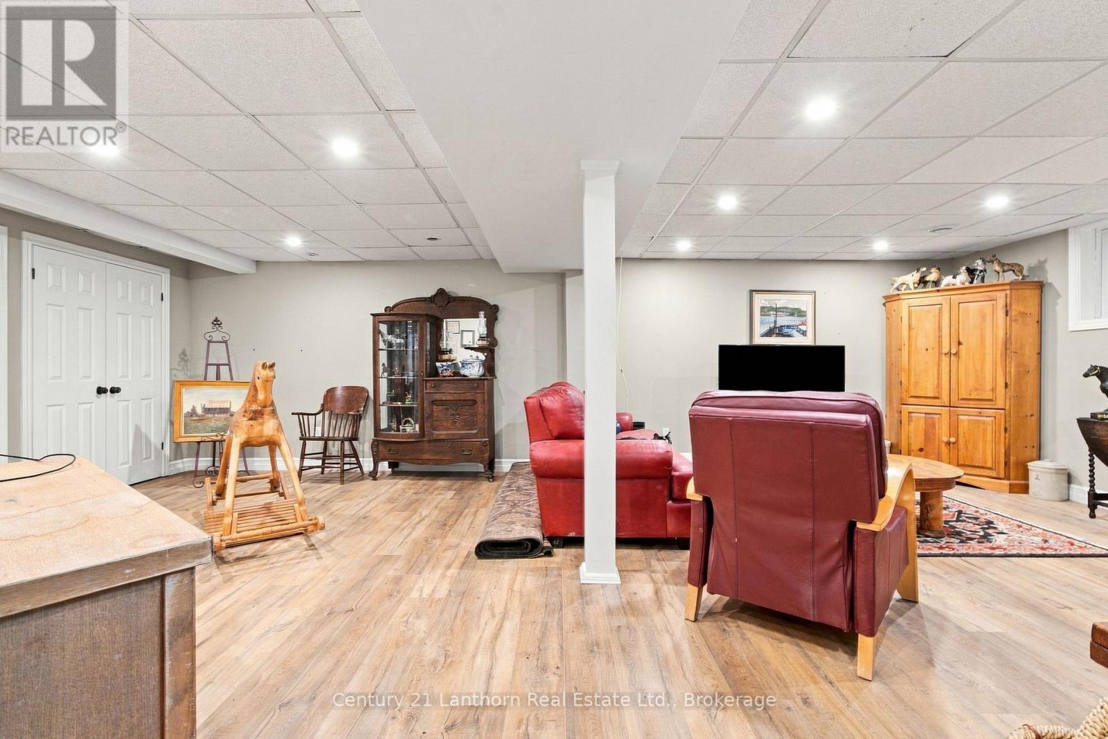 312 Badgley Road, Prince Edward County, Ontario  K0K 1L0 - Photo 25 - X13877628