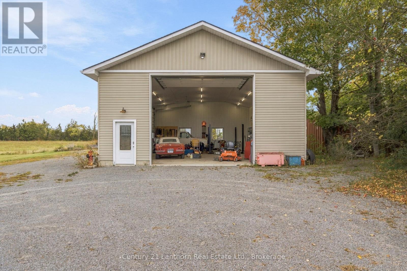 312 Badgley Road, Prince Edward County, Ontario  K0K 1L0 - Photo 36 - X13877628