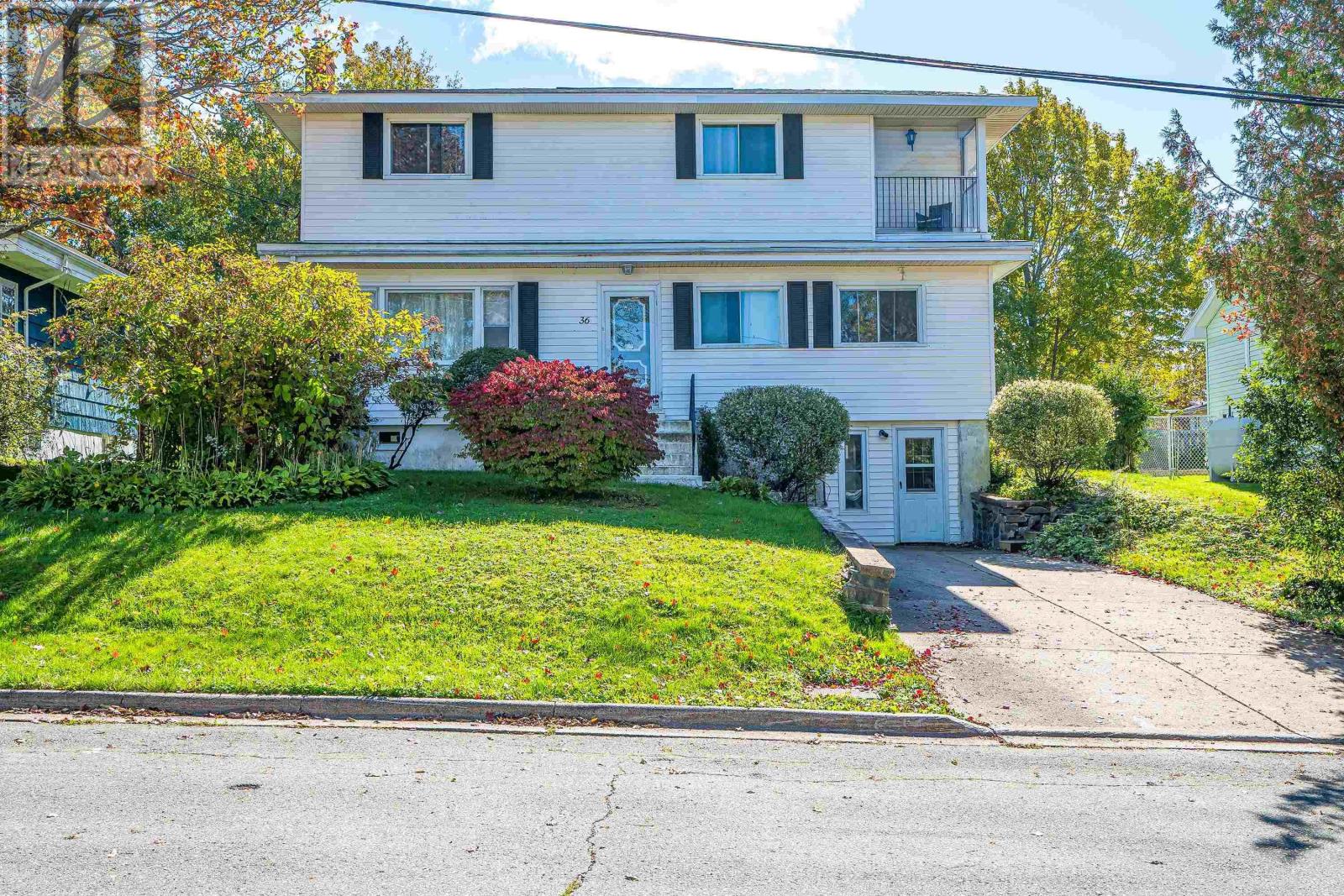 36 Erin Drive, Dartmouth, Nova Scotia  B2W 2B8 - Photo 1 - 202625437