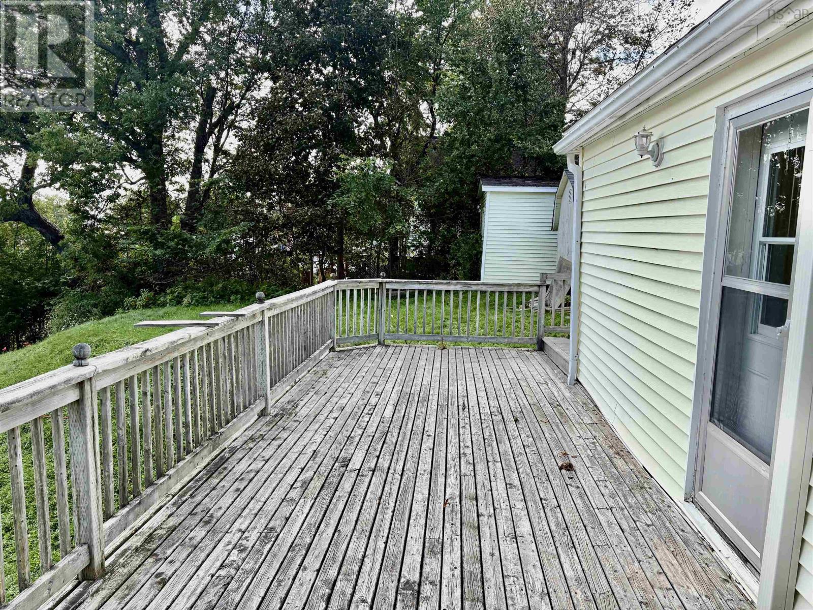 77 High Street, Pictou, Nova Scotia  B0K 1H0 - Photo 18 - 202625453