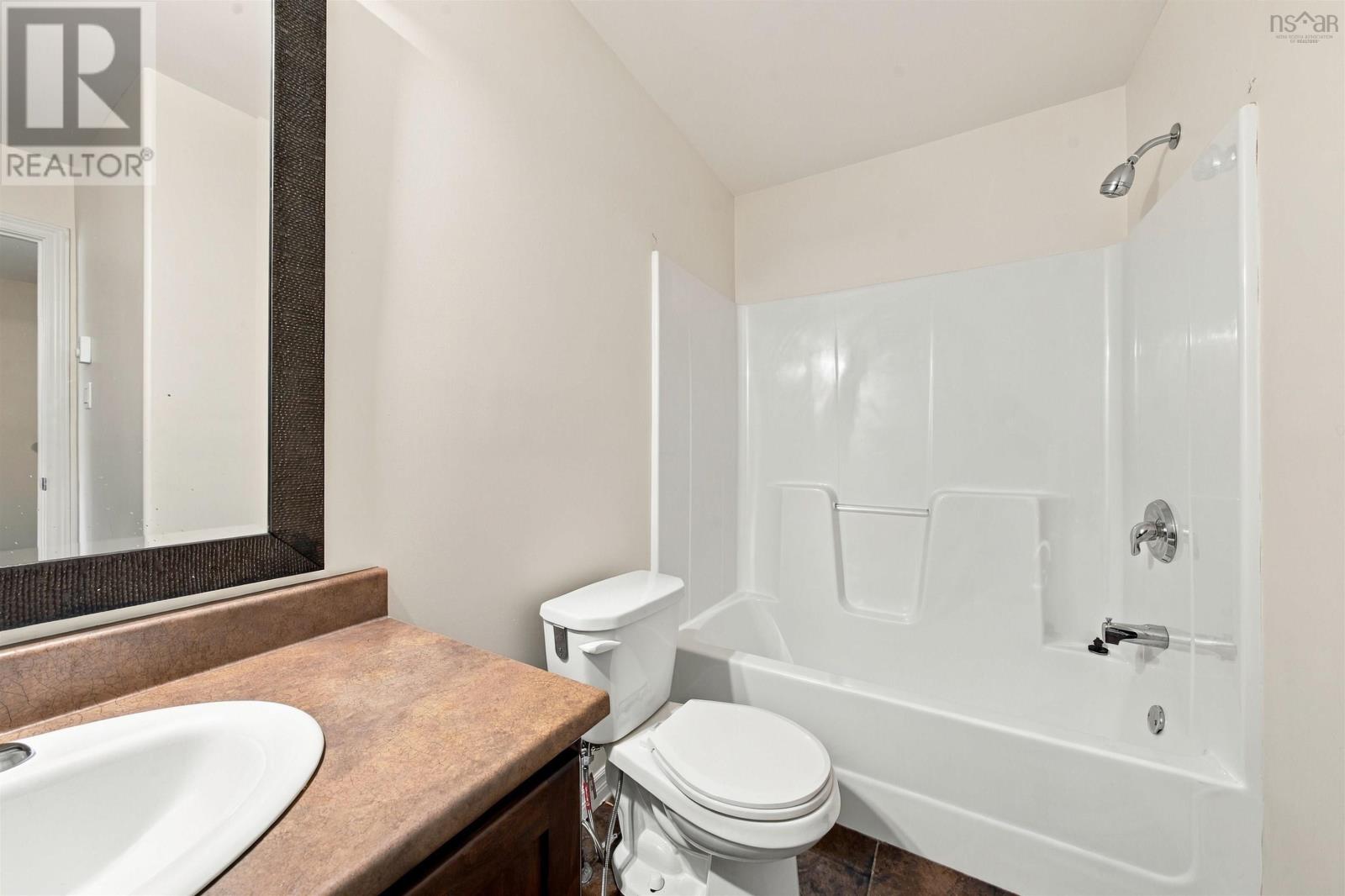 150 Transom Drive, Halifax, Nova Scotia  B3M 4T7 - Photo 41 - 202625460