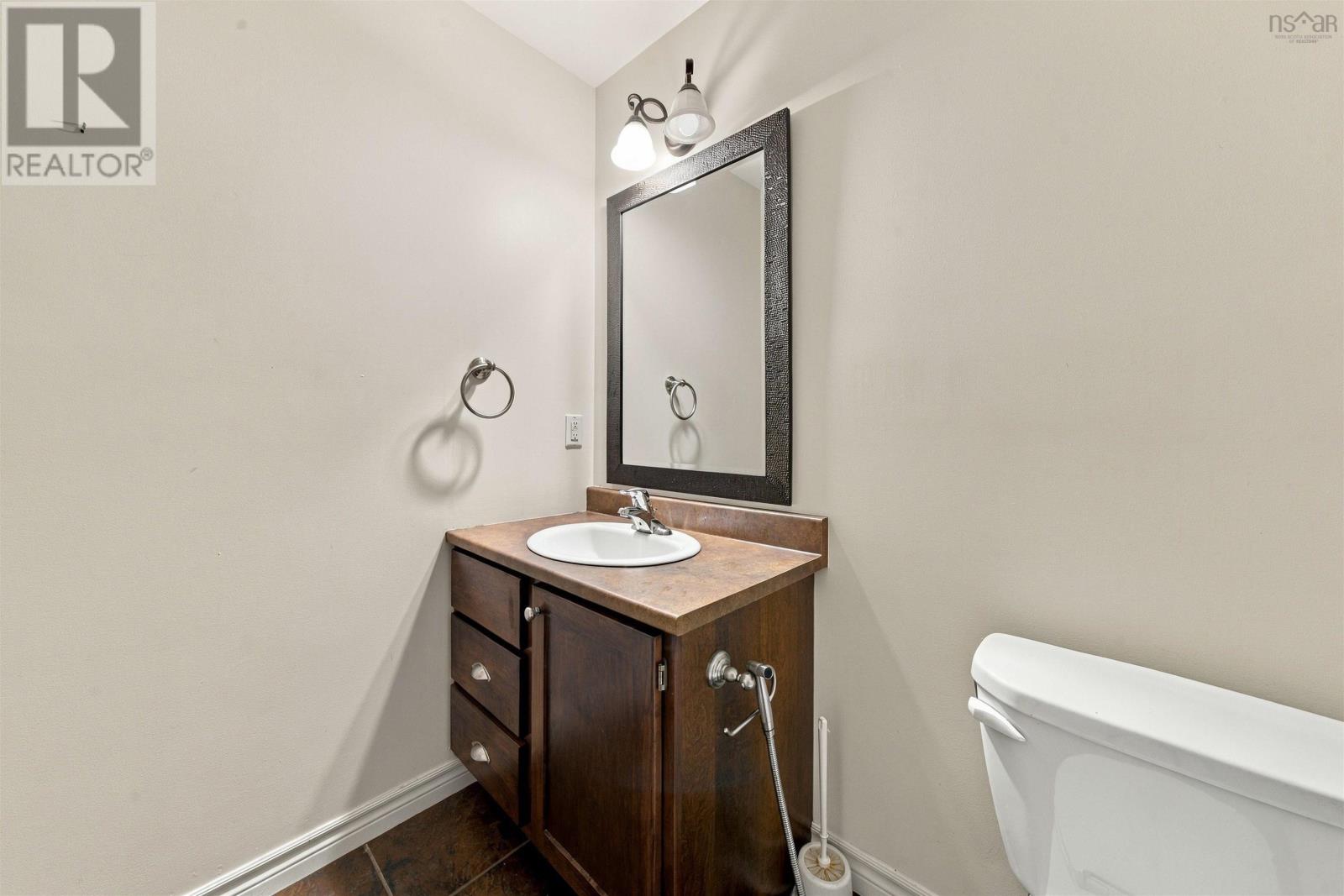 150 Transom Drive, Halifax, Nova Scotia  B3M 4T7 - Photo 40 - 202625460
