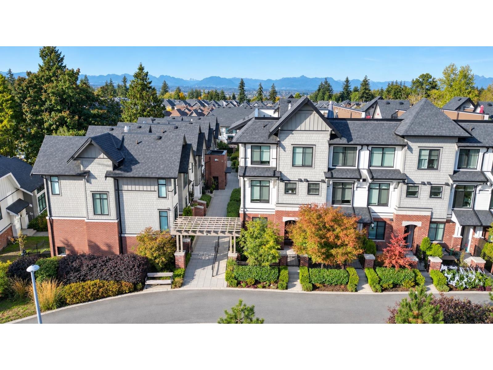 203 16528 24A AVENUE, Surrey, British Columbia