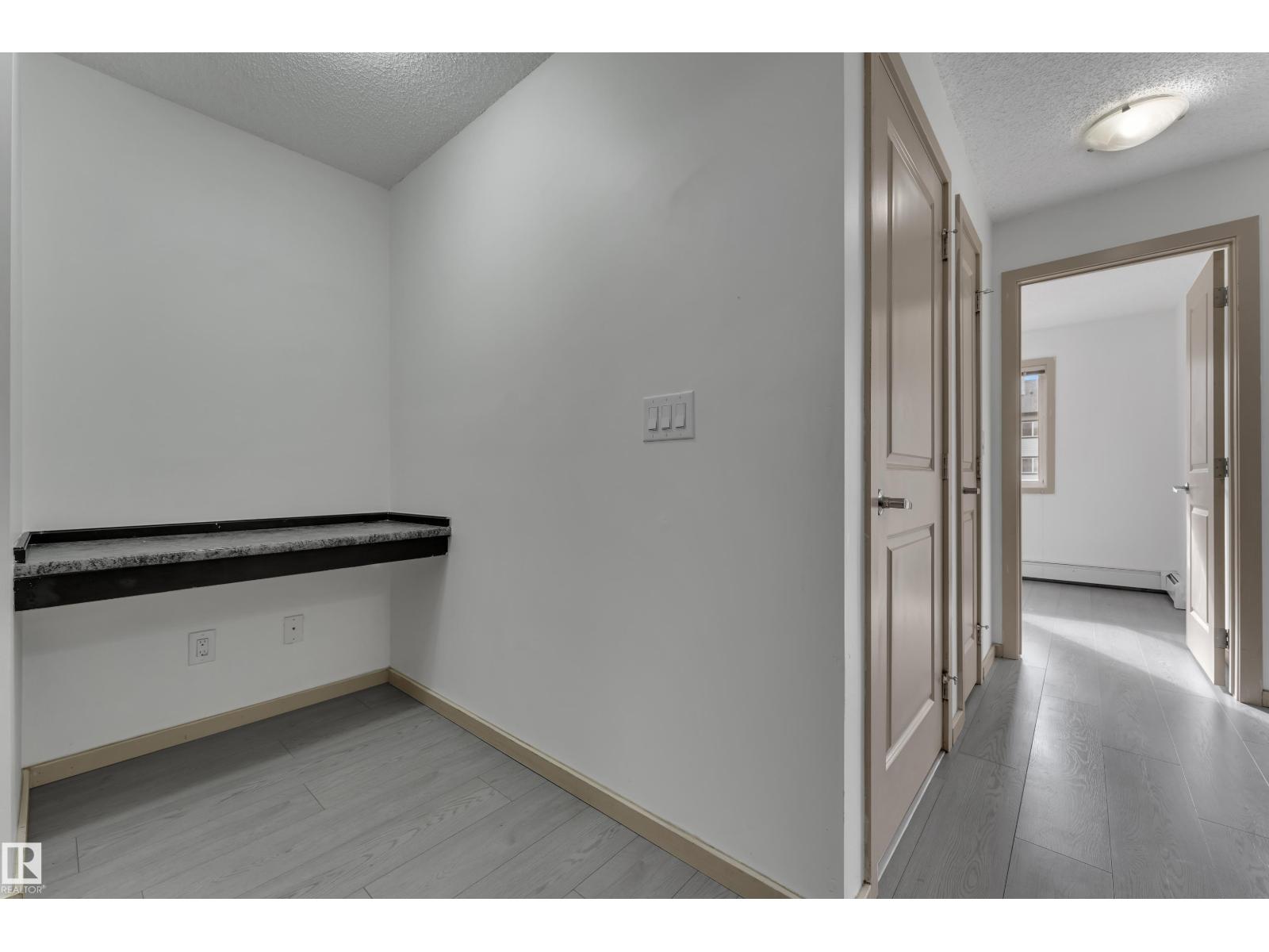 #320 3357 16A AV NW