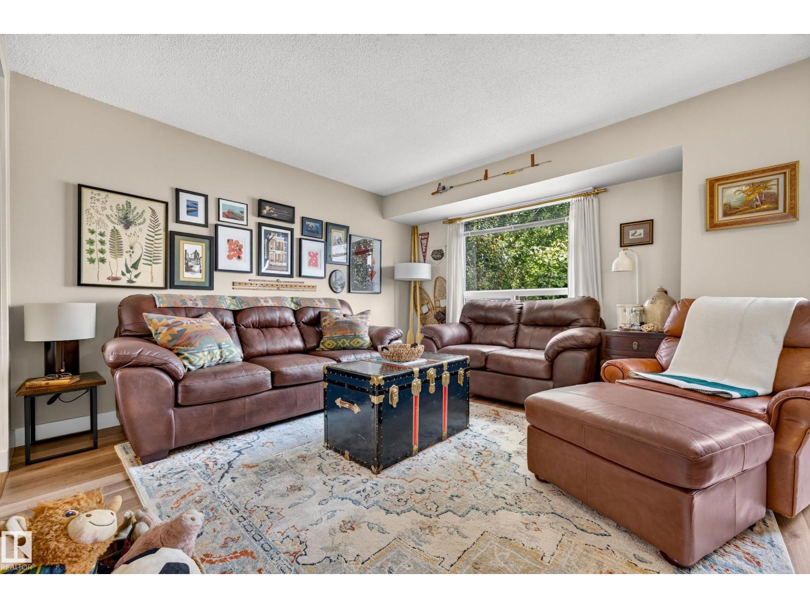 138 DICKINSFIELD CT NW
