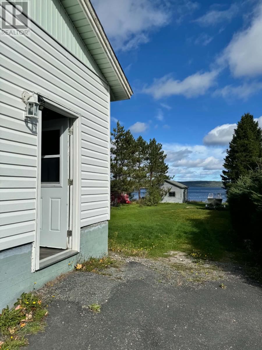 26 Main Street N, Glovertown, Newfoundland & Labrador