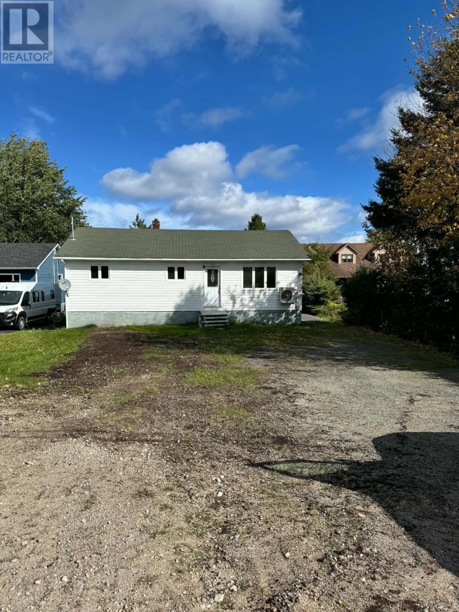 26 Main Street N, Glovertown, Newfoundland & Labrador  A0G 2L0 - Photo 6 - 1304191