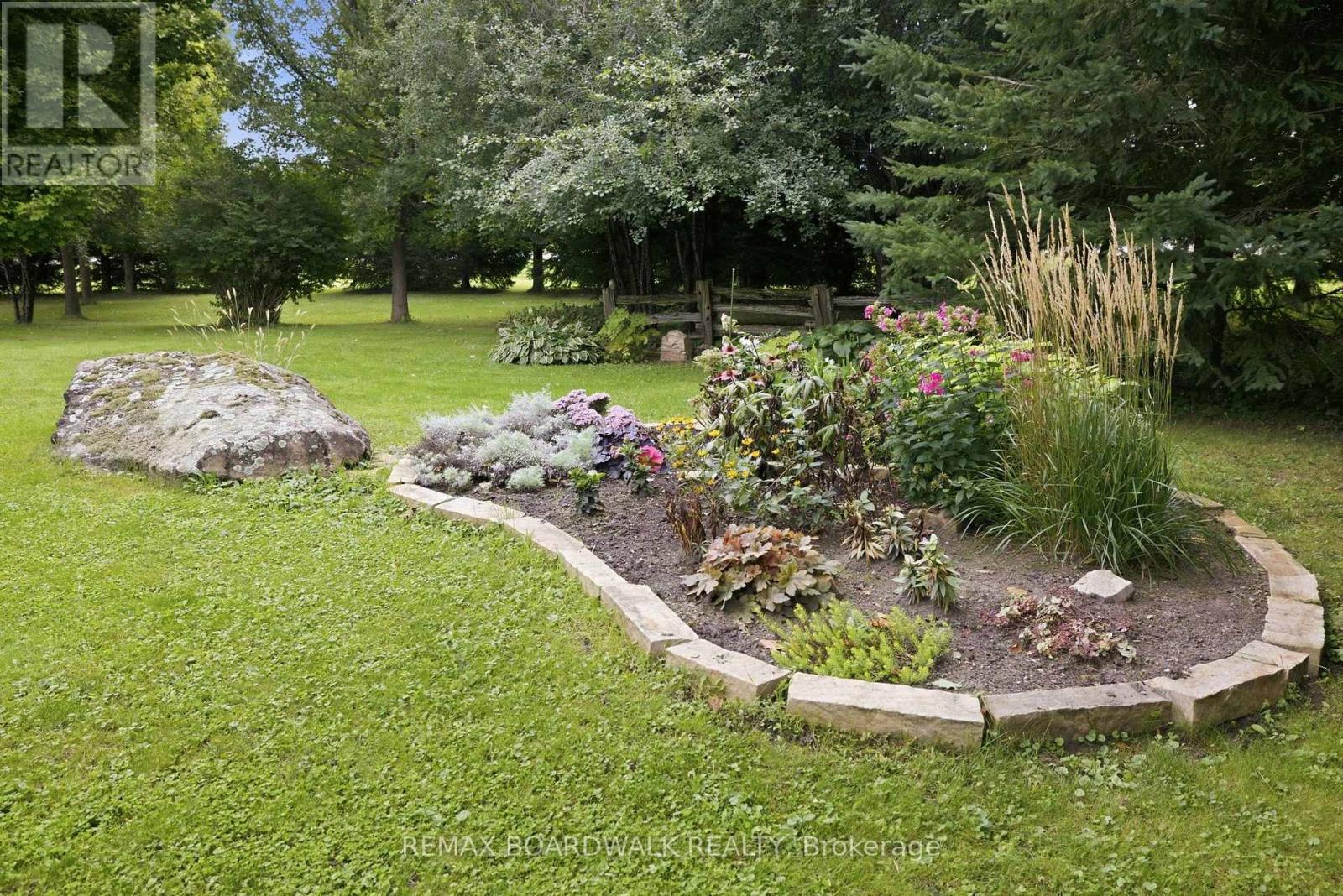 136 Macpherson Way, Drummond/north Elmsley, Ontario  K7H 3C9 - Photo 43 - X13877760