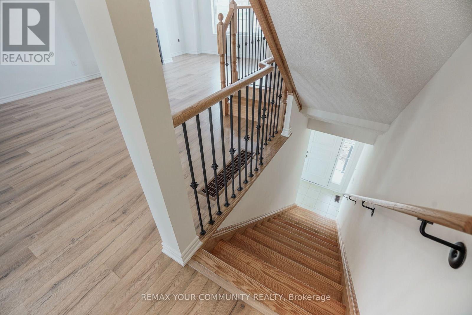 13 Gilford Street, Brampton, Ontario  L6Y 0G7 - Photo 5 - W13873362
