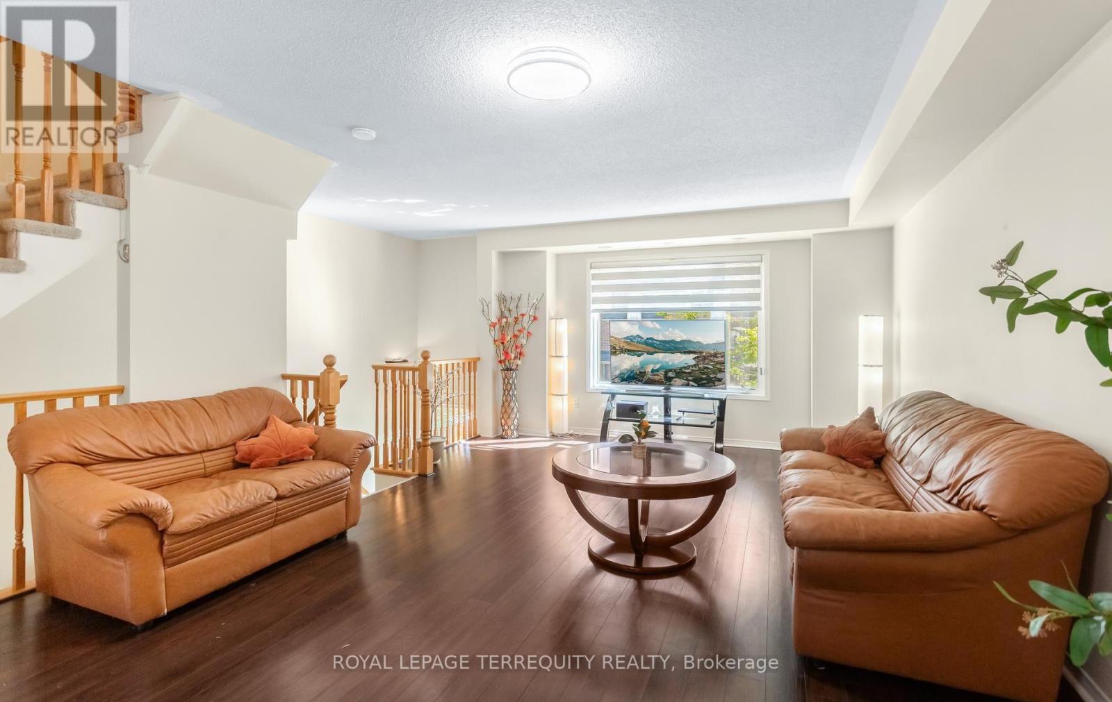 4 - 3025 Destination Drive, Mississauga, Ontario  L5M 0P3 - Photo 9 - W13876176
