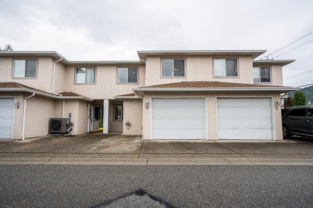 2 5536 VEDDER ROAD|Vedder Crossing