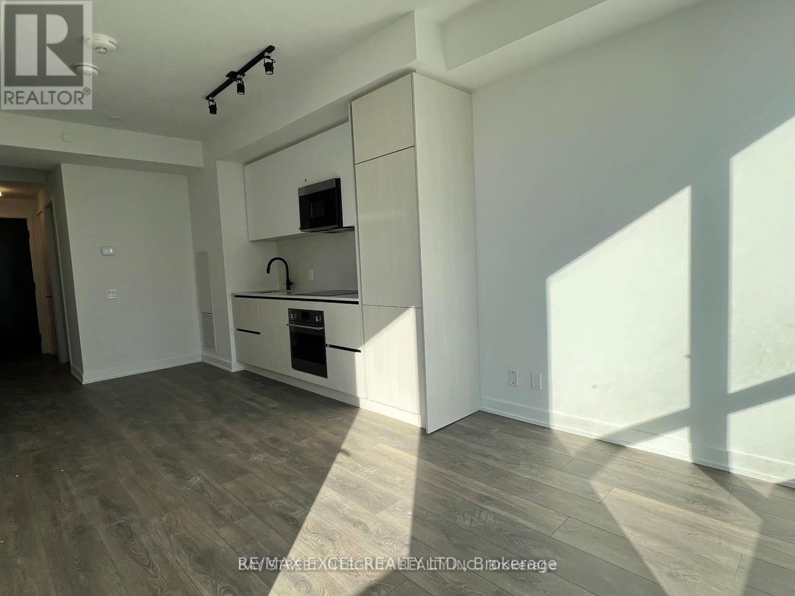 2708 - 108 Peter Street, Toronto, Ontario  M5V 0W2 - Photo 4 - C13877724