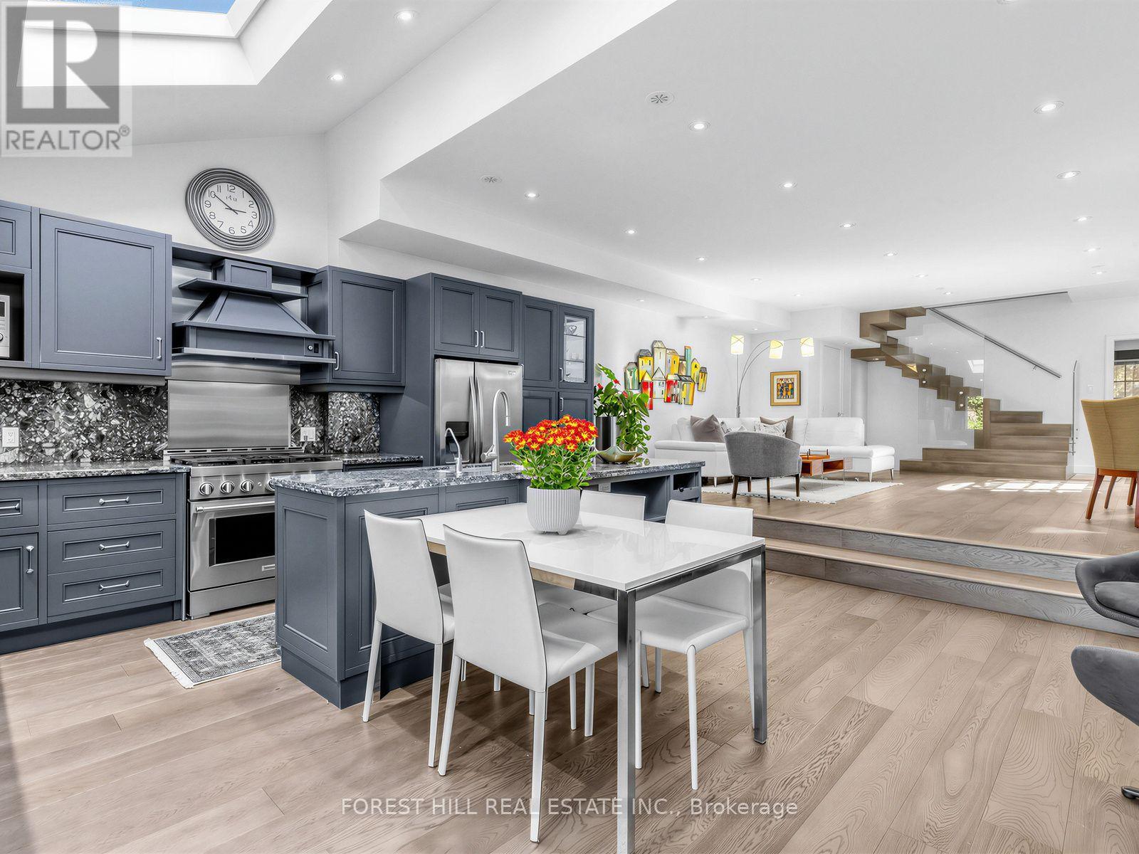 126 Keewatin Avenue, Toronto, Ontario  M4P 1Z8 - Photo 15 - C13877756