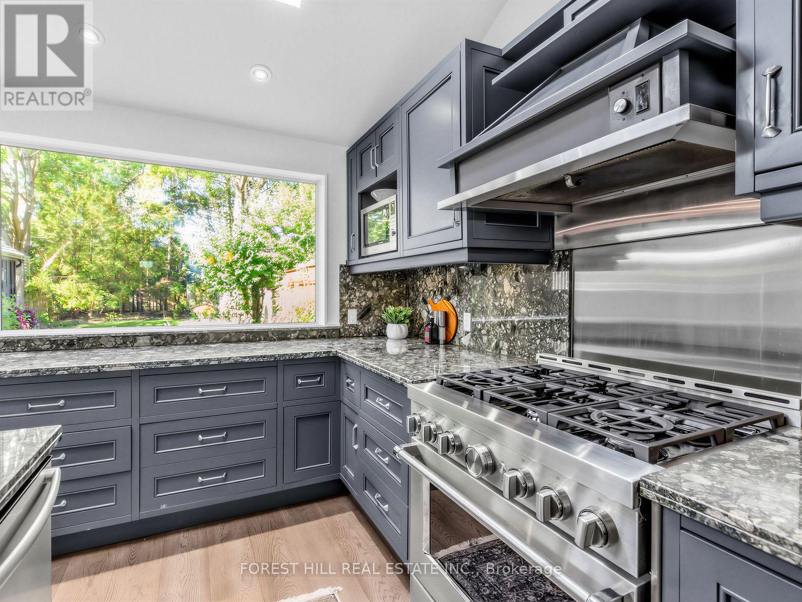126 Keewatin Avenue, Toronto, Ontario  M4P 1Z8 - Photo 17 - C13877756