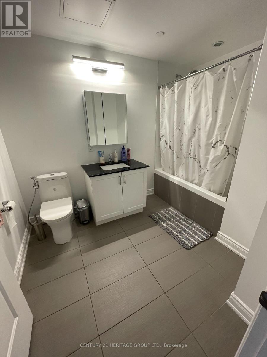 201 - 9618 Yonge Street, Richmond Hill, Ontario  L4C 0X5 - Photo 10 - N13877690