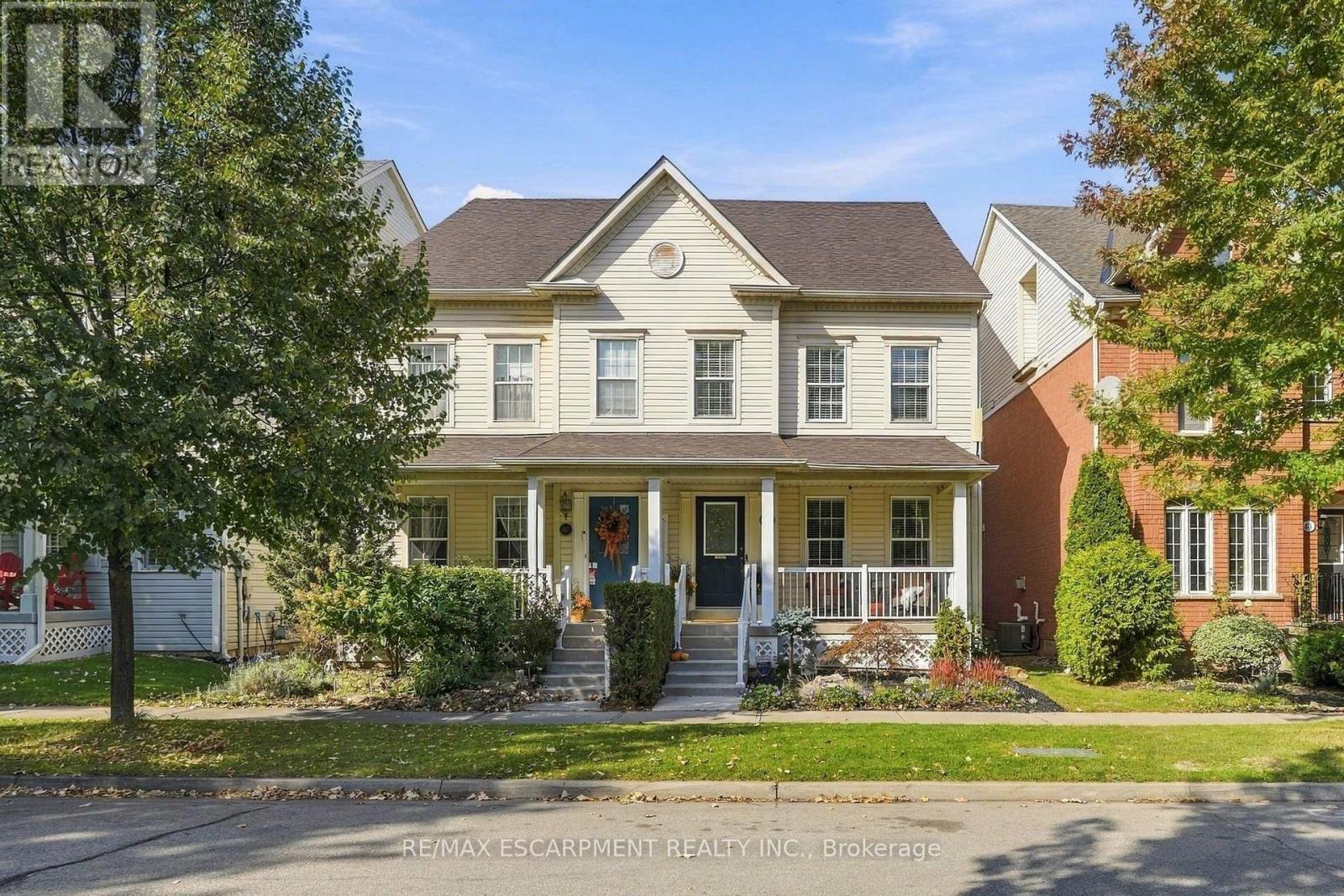 219 Gatwick Drive, Oakville, Ontario  L6H 6T6 - Photo 1 - W13877700